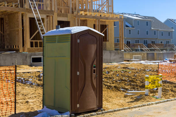 Porta potty delivery and setup in Pine Castle, FL